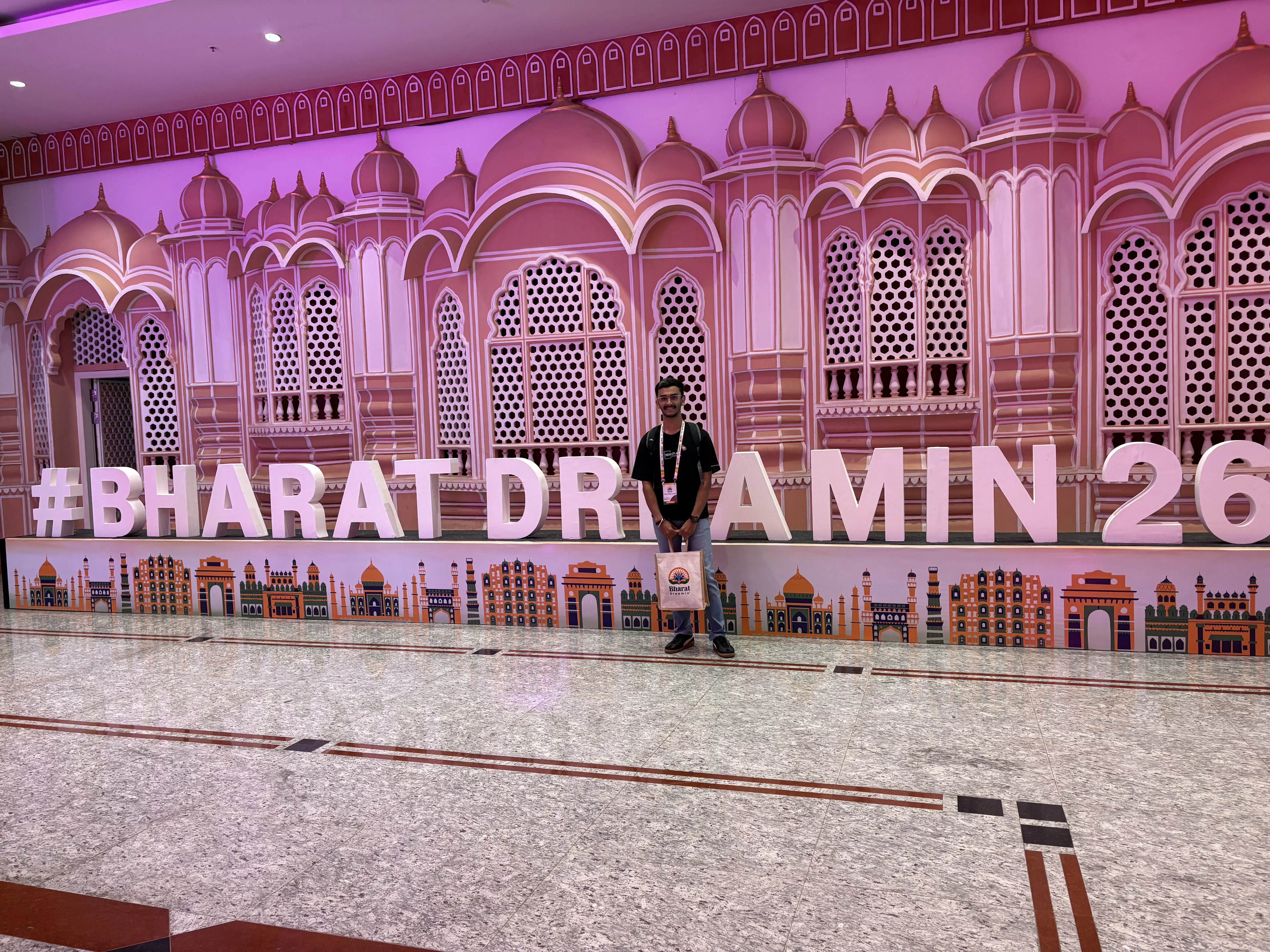 Bharat Dreamin' 26 - Moment 1